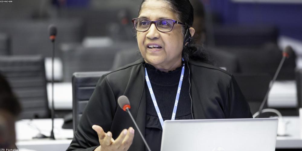 Cloud Connectivity Concept