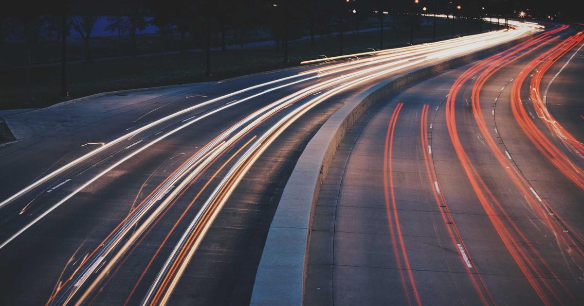 Xu hướng học vẽ sáng tạo kết hợp đa chất liệu cho bé năm 2024