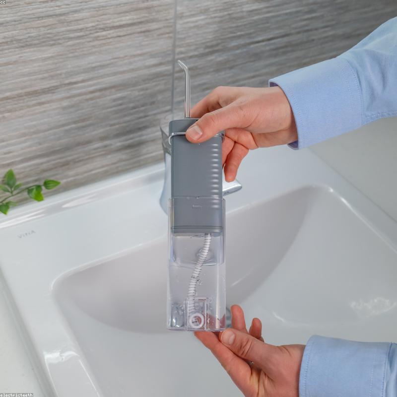 Bàn chải điện Oral-B Pro 3 3000 CrossAction