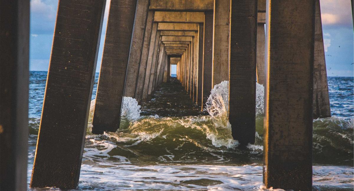 Thiết kế mặt lưng thoáng khí Ergo-Lift