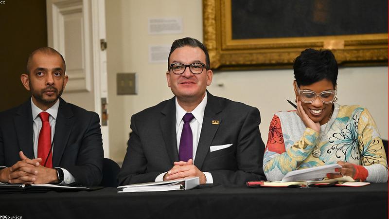 Hội thảo doanh nghiệp với bảng thông minh