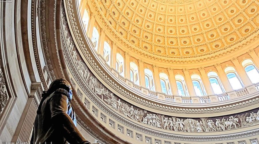 Góc đọc sách tại Cozy Corner